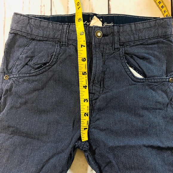 Boy 7/8 years Bermuda shorts - Picture 5 of 8